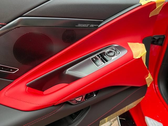 2027 Chevrolet Corvette 2LT - Photo 17