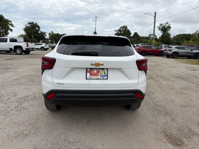 2026 Chevrolet Trax LS - Photo 10