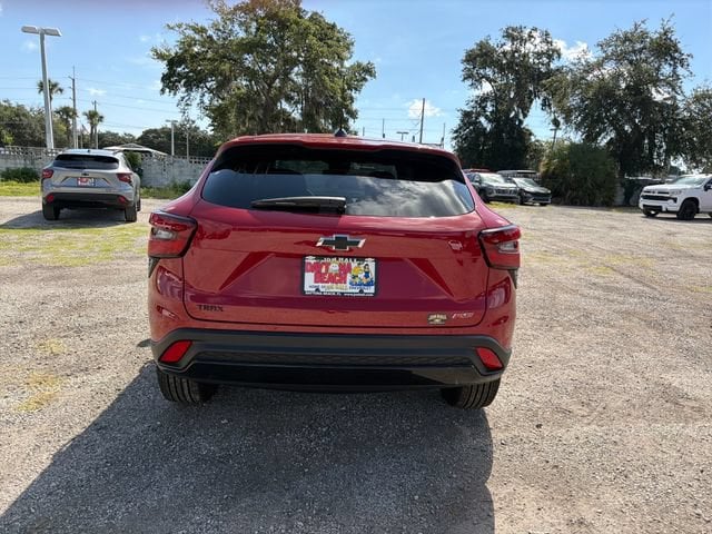 2026 Chevrolet Trax RS - Photo 8
