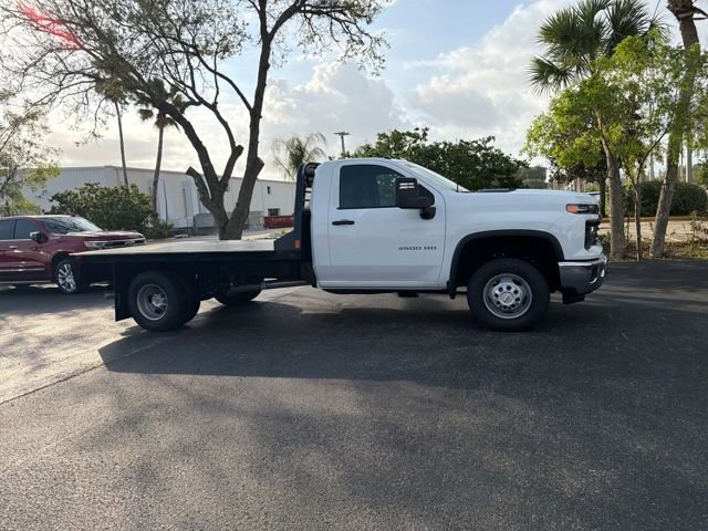 2025 Chevrolet Silverado 3500 HD Work Truck - Photo 11