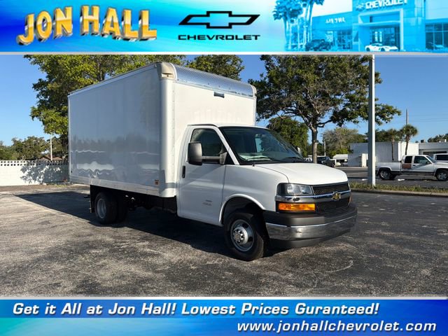 2026 Chevrolet Express 4500 159" WB's photo