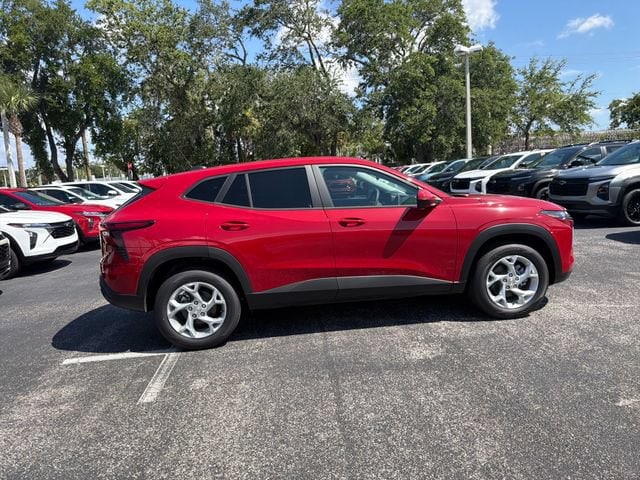 2026 Chevrolet Trax LS - Photo 12