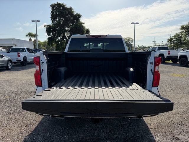 2026 Chevrolet Silverado 1500 LTZ - Photo 10