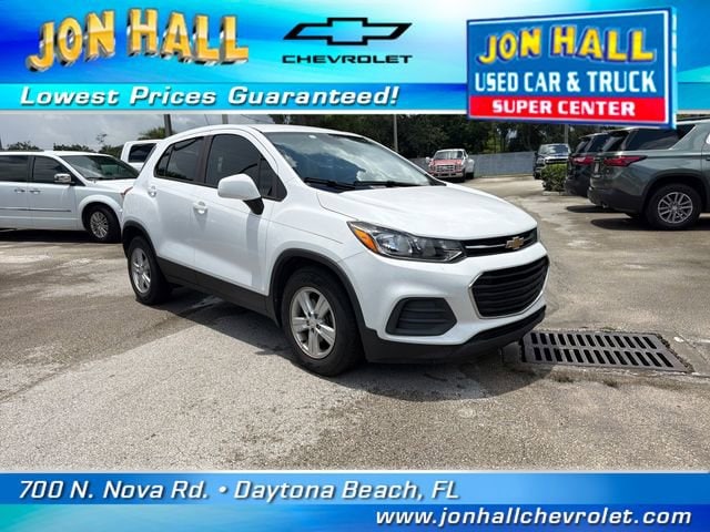 2020 Chevrolet Trax LS's photo