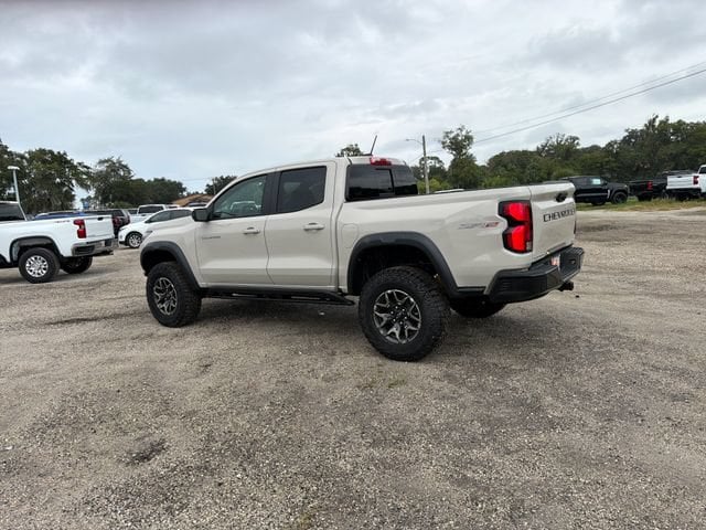 2026 Chevrolet Colorado ZR2 - Photo 7