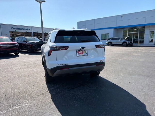 2026 Chevrolet Equinox LT - Photo 11