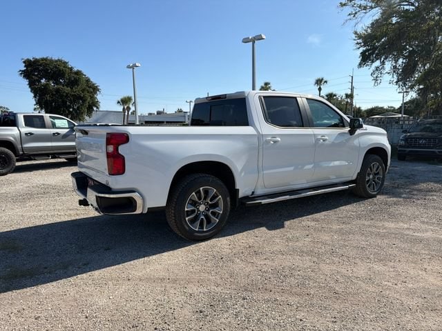2026 Chevrolet Silverado 1500 LT - Photo 11