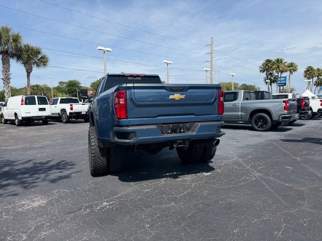 2026 Chevrolet Silverado 3500 HD High Country - Photo 11