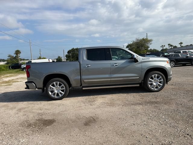 2026 Chevrolet Silverado 1500 High Country - Photo 14