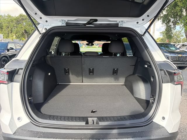 2026 Chevrolet Equinox LT - Photo 11