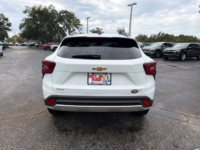 2026 Chevrolet Trax LT - Photo 9
