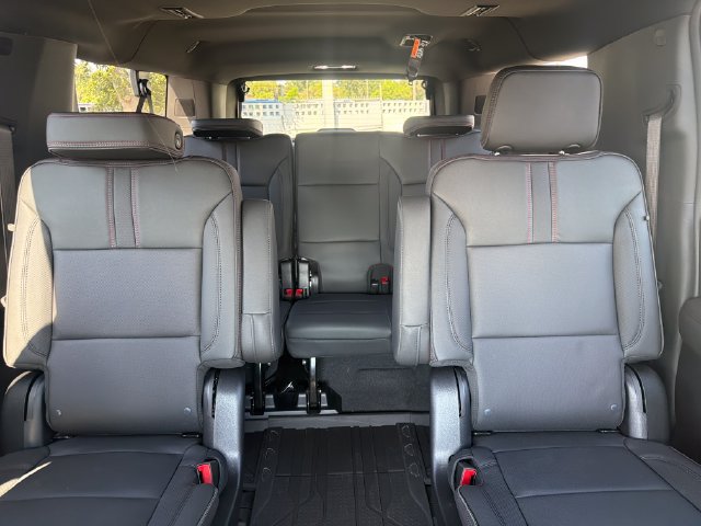 2026 Chevrolet Suburban RST - Photo 23