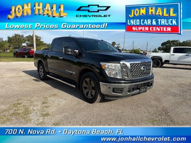 2018 Nissan Titan SV 4X4 Crew Cab's photo