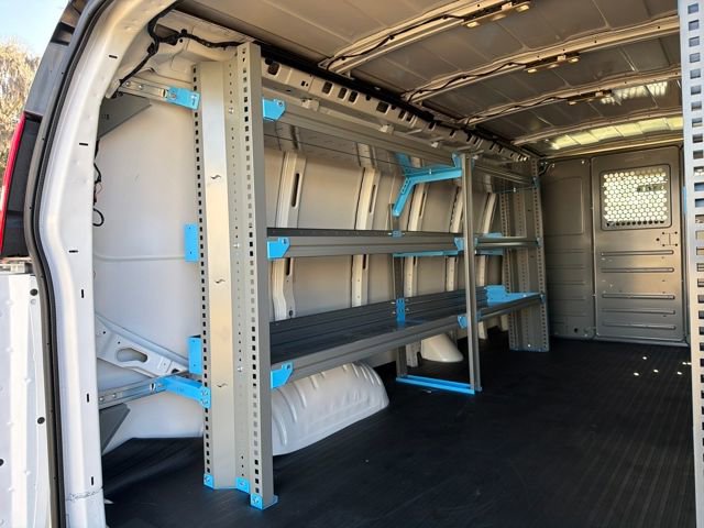 2025 Chevrolet Express Cargo Work Van - Photo 13