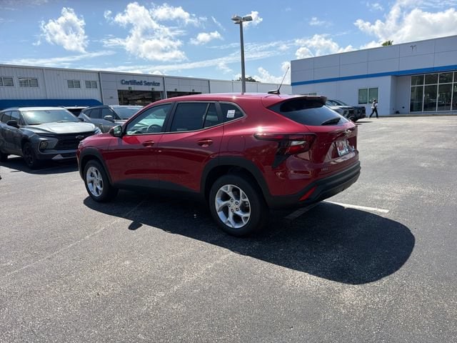 2026 Chevrolet Trax LS - Photo 6