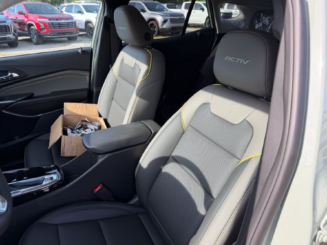 2026 Chevrolet Trax Activ - Photo 17