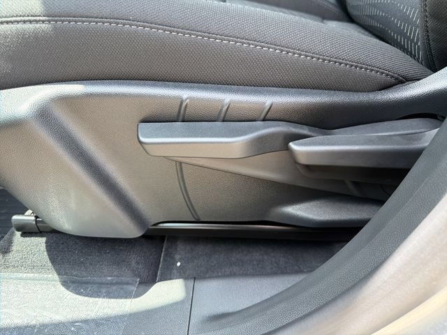2027 Chevrolet Equinox LT - Photo 19