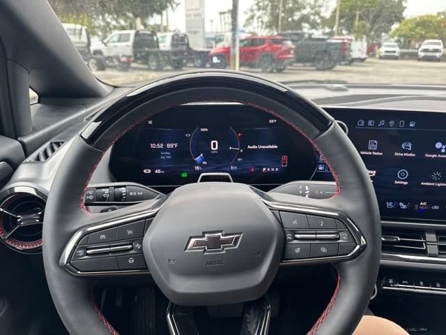 2025 Chevrolet Equinox EV RS - Photo 26