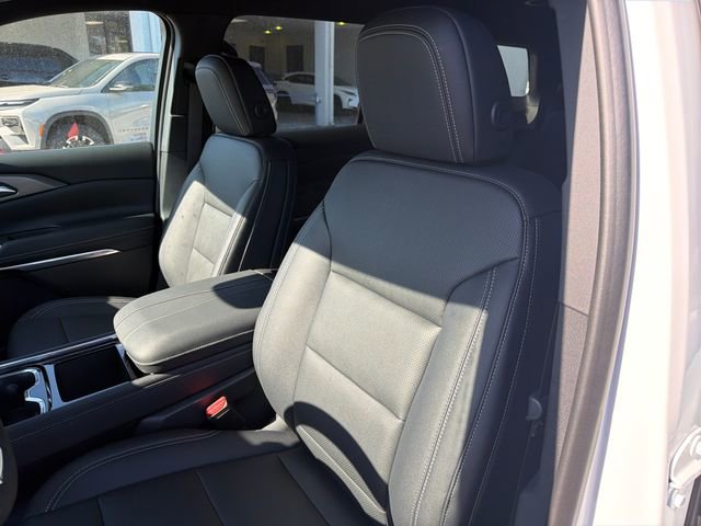 2026 Chevrolet Traverse LT - Photo 25