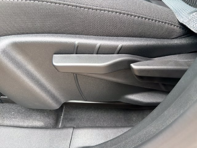 2027 Chevrolet Equinox LT - Photo 21