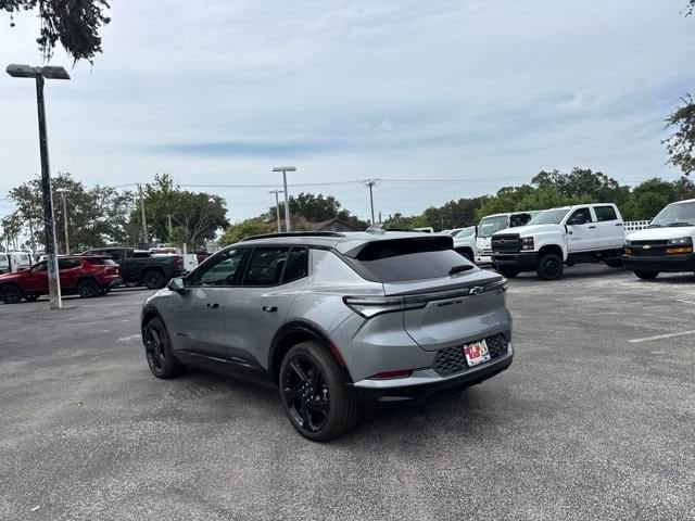 2025 Chevrolet Equinox EV RS - Photo 7