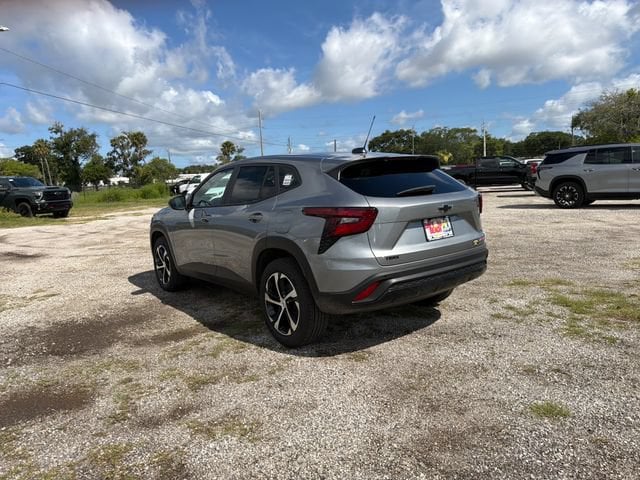 2026 Chevrolet Trax RS - Photo 8