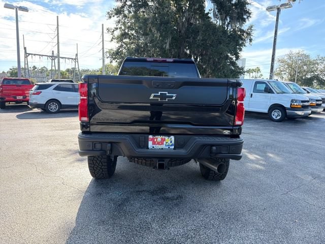 2026 Chevrolet Silverado 2500 HD ZR2 - Photo 12