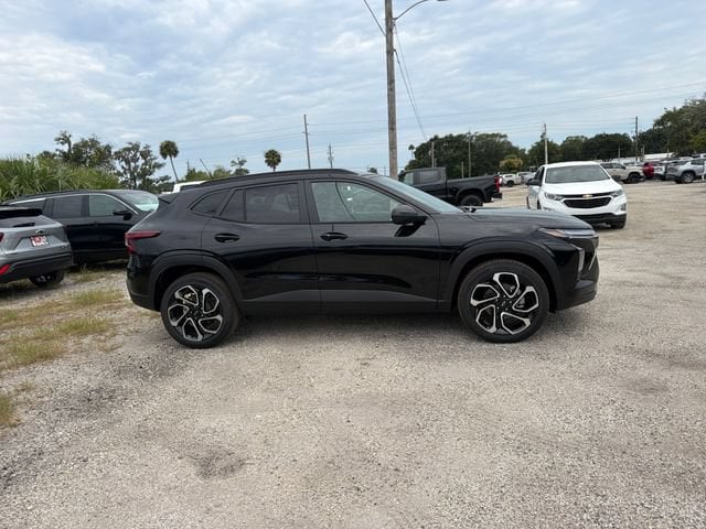 2026 Chevrolet Trax RS - Photo 14