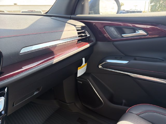 2027 Chevrolet Traverse RS - Photo 33