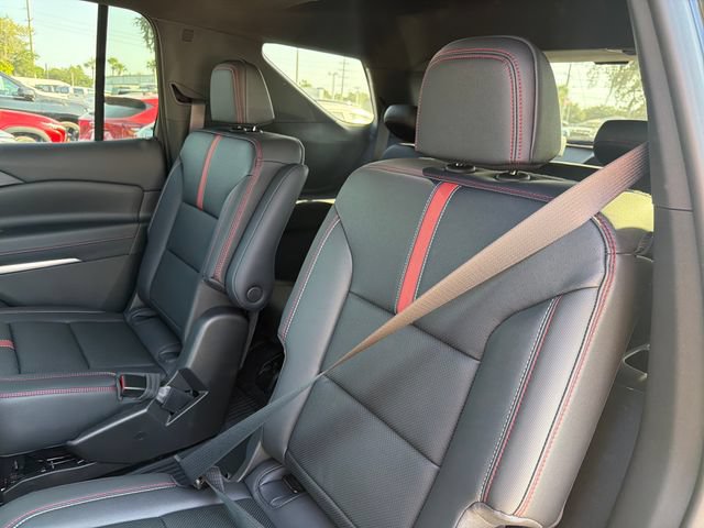 2026 Chevrolet Traverse RS - Photo 18