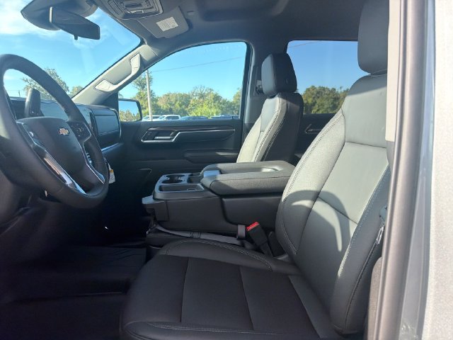 2026 Chevrolet Silverado 1500 LT - Photo 19