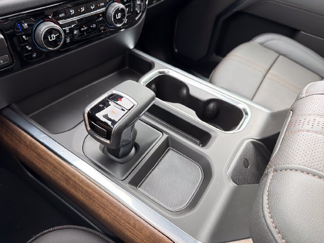 2026 Chevrolet Silverado 1500 High Country - Photo 27