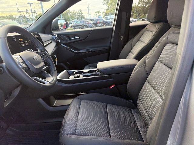 2027 Chevrolet Equinox LT - Photo 18