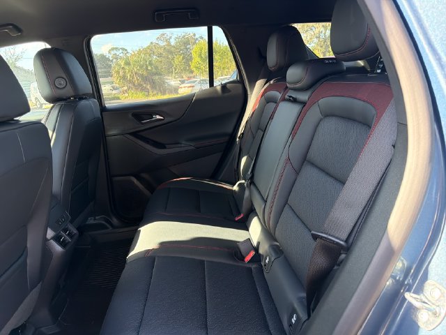2027 Chevrolet Equinox RS - Photo 18