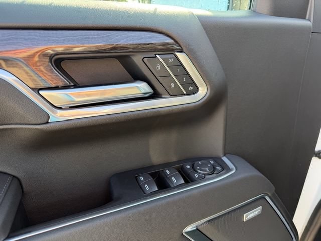 2026 Chevrolet Silverado 1500 LTZ - Photo 24