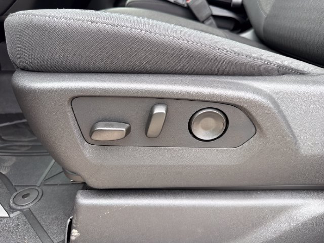 2026 Chevrolet Silverado 1500 Custom - Photo 23