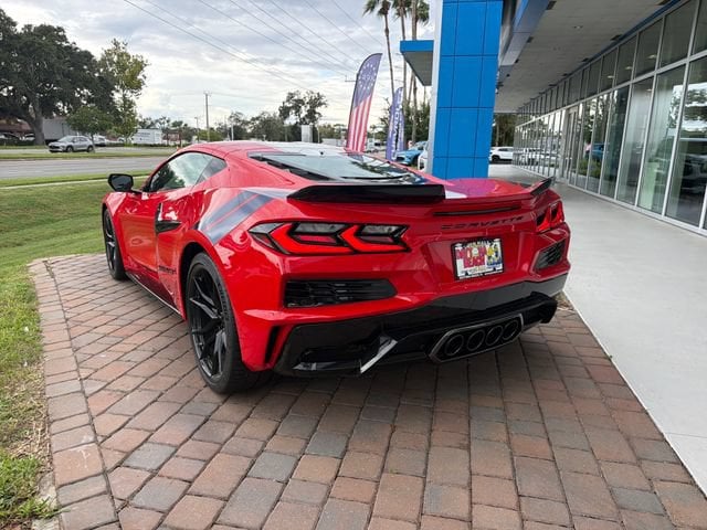 2027 Chevrolet Corvette 2LT - Photo 12