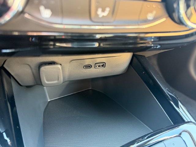 2026 Chevrolet Trax RS - Photo 25