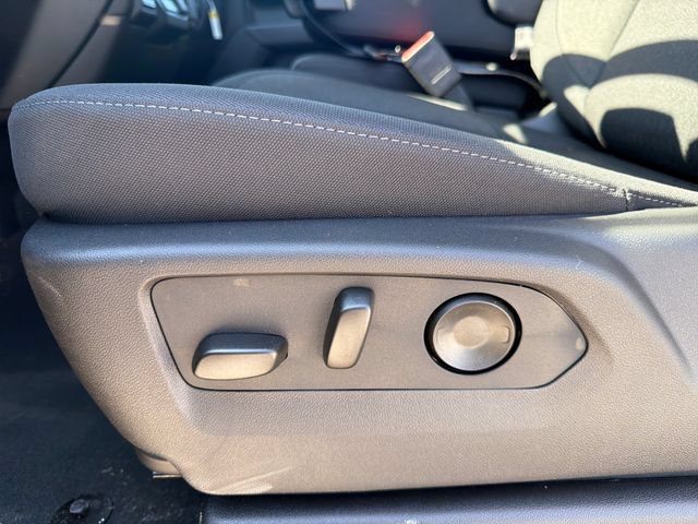 2026 Chevrolet Silverado 1500 Custom - Photo 22