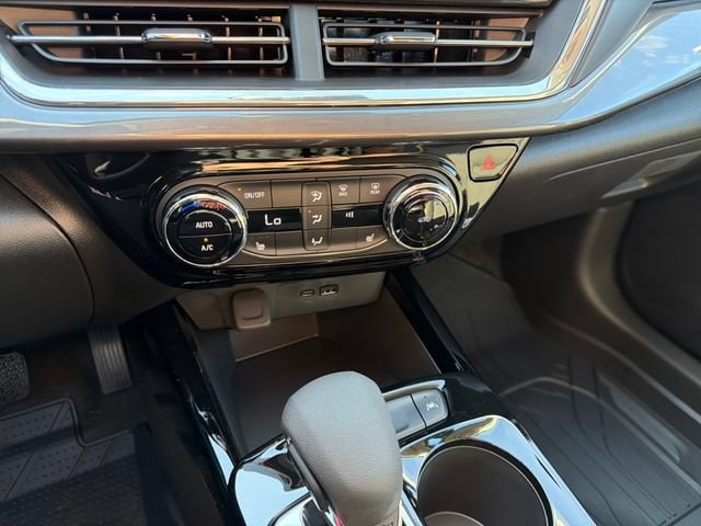 2026 Chevrolet Trax Activ - Photo 25