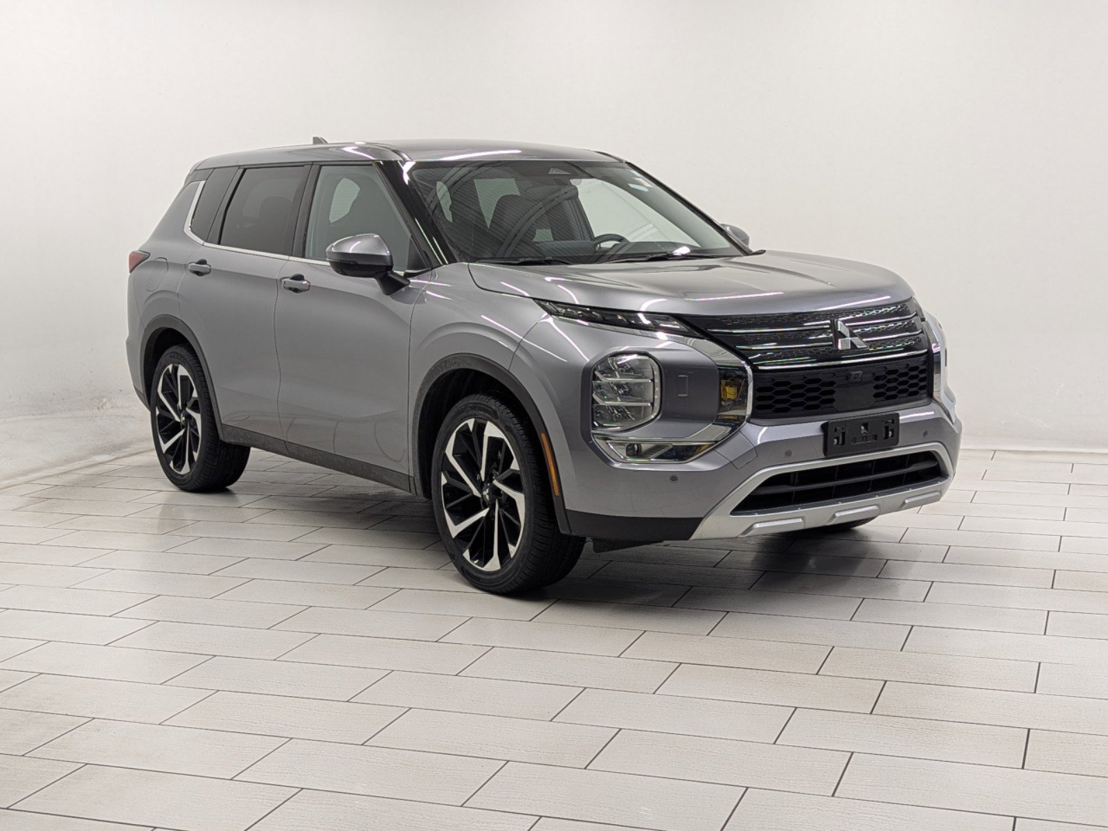 Used 2022 Mitsubishi Outlander SE with VIN JA4J4UA82NZ043336 for sale in Charlotte, NC