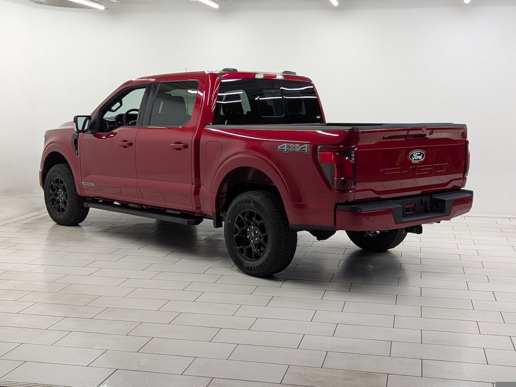 New 2024 Ford F-150 XLT XLT 4WD SuperCrew 5.5 Box