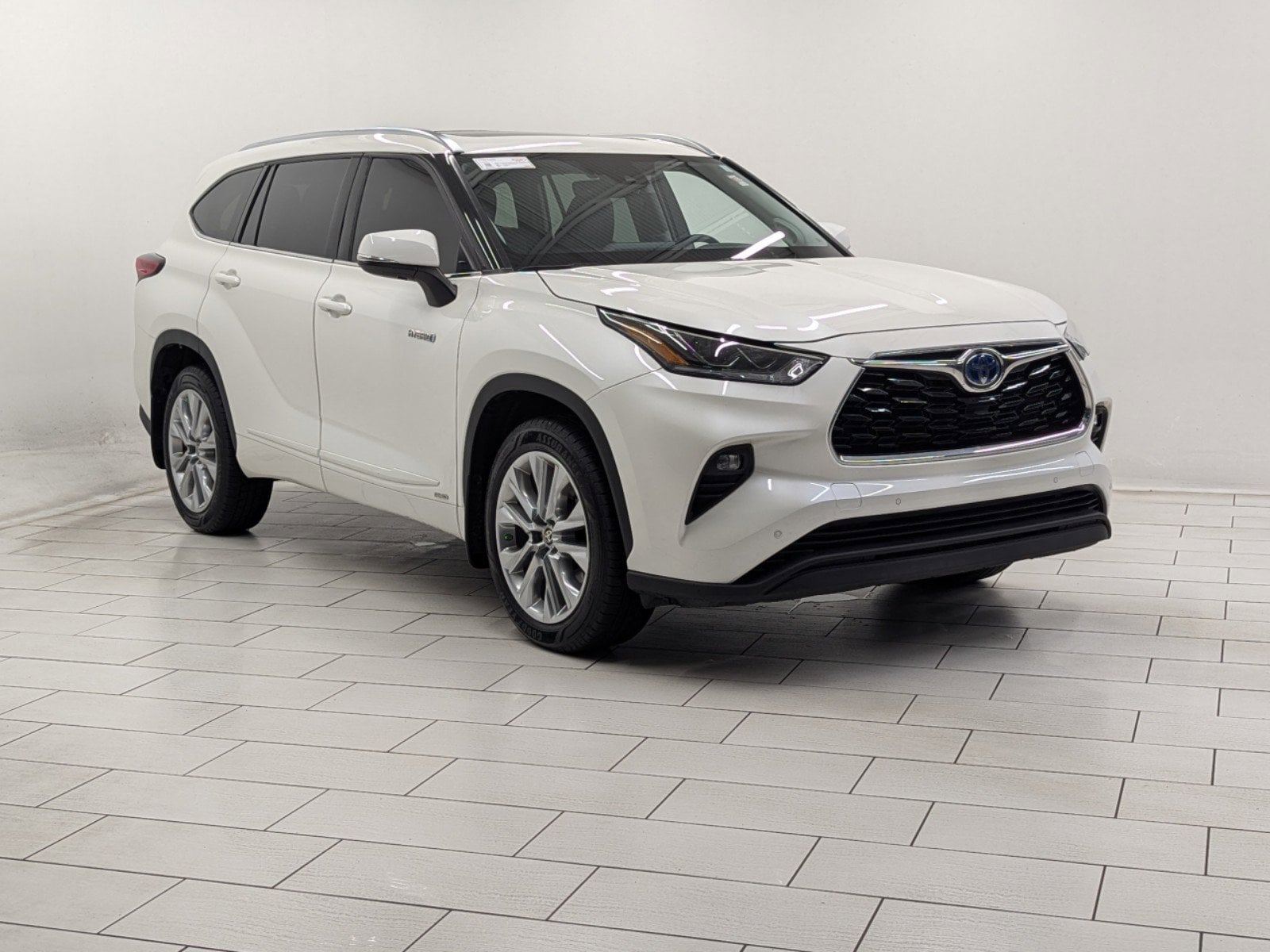 Certified 2021 Toyota Highlander Limited with VIN 5TDDBRCH1MS521264 for sale in Charlotte, NC