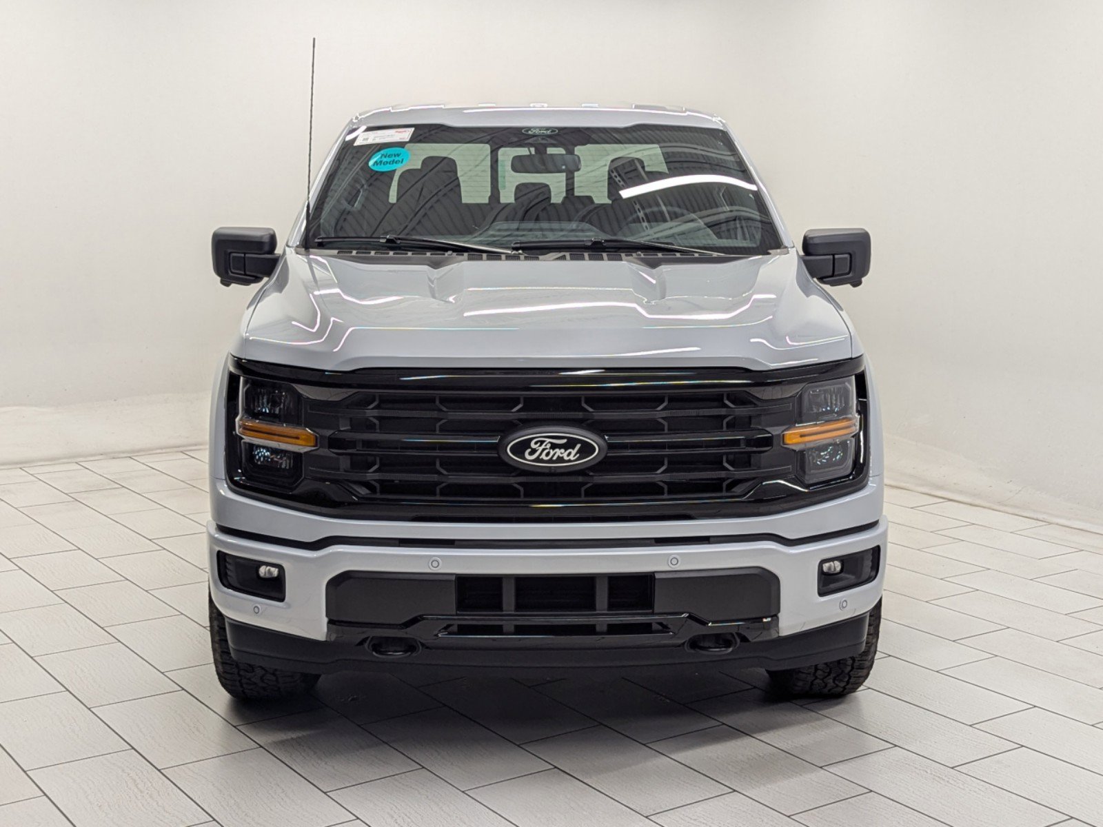 2025 Ford F-150 XLT photo 3