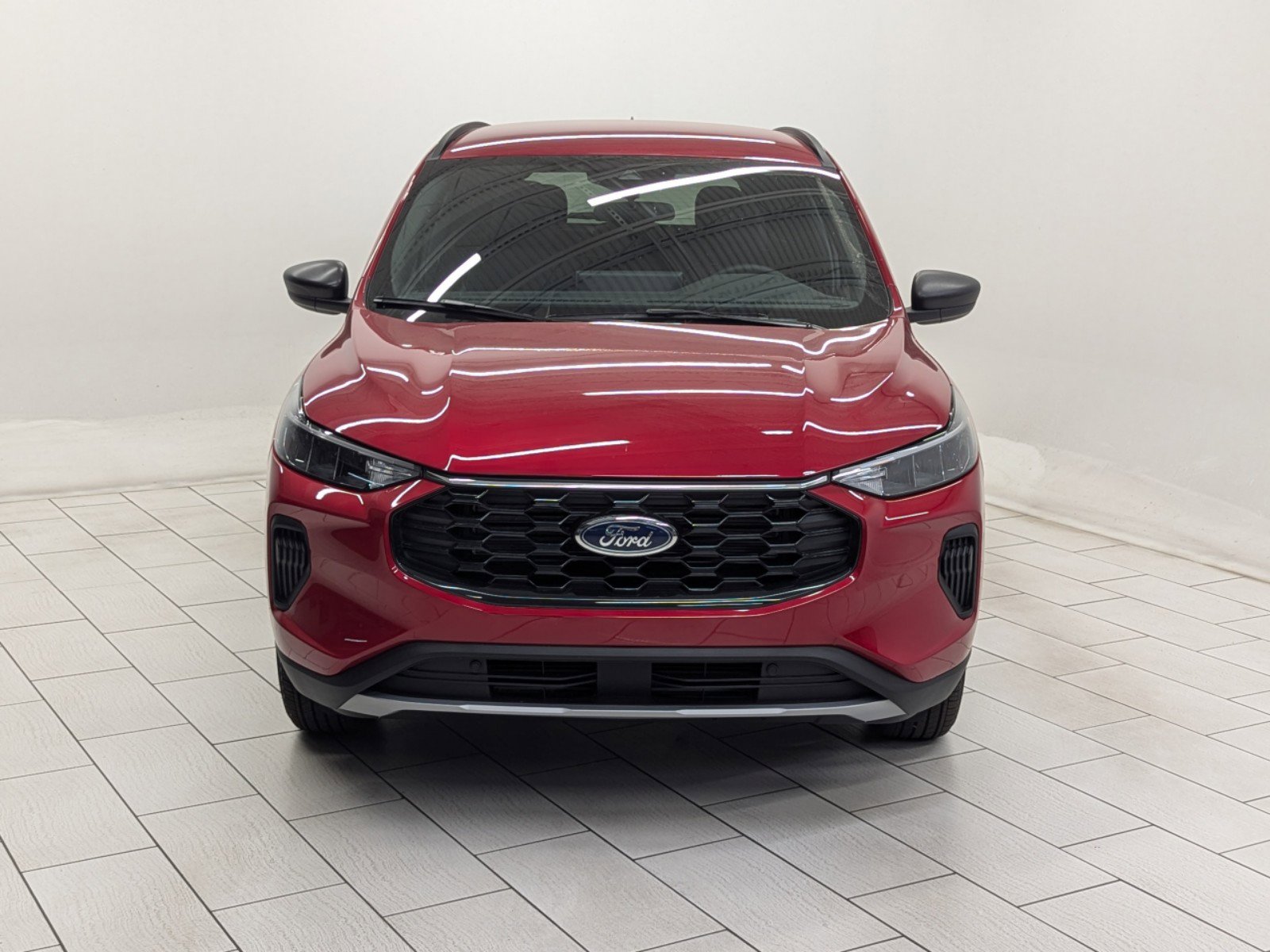 2025 Ford Escape ST-Line photo 2