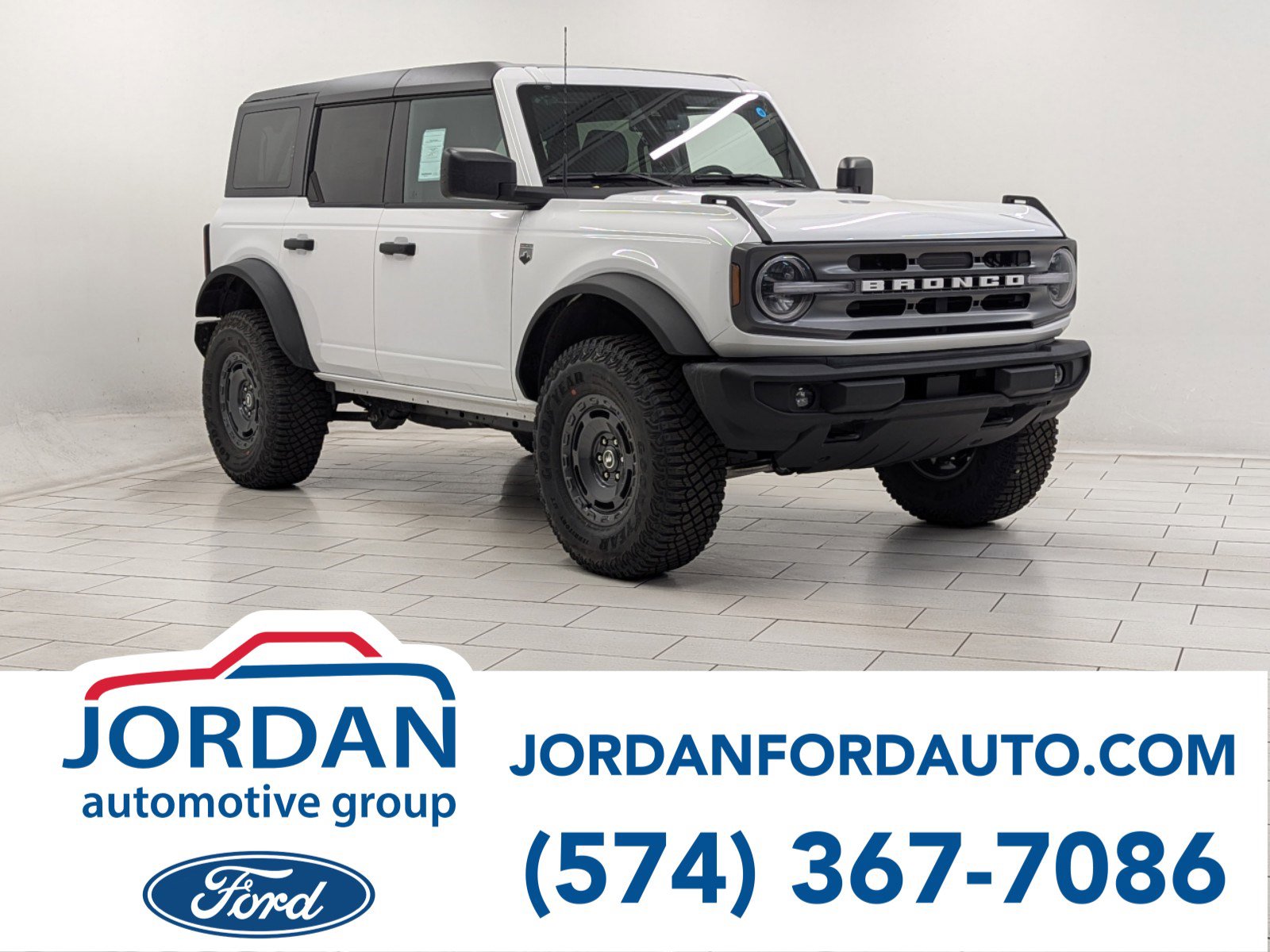 2024 Ford Bronco 4-Door Big Bend's photo