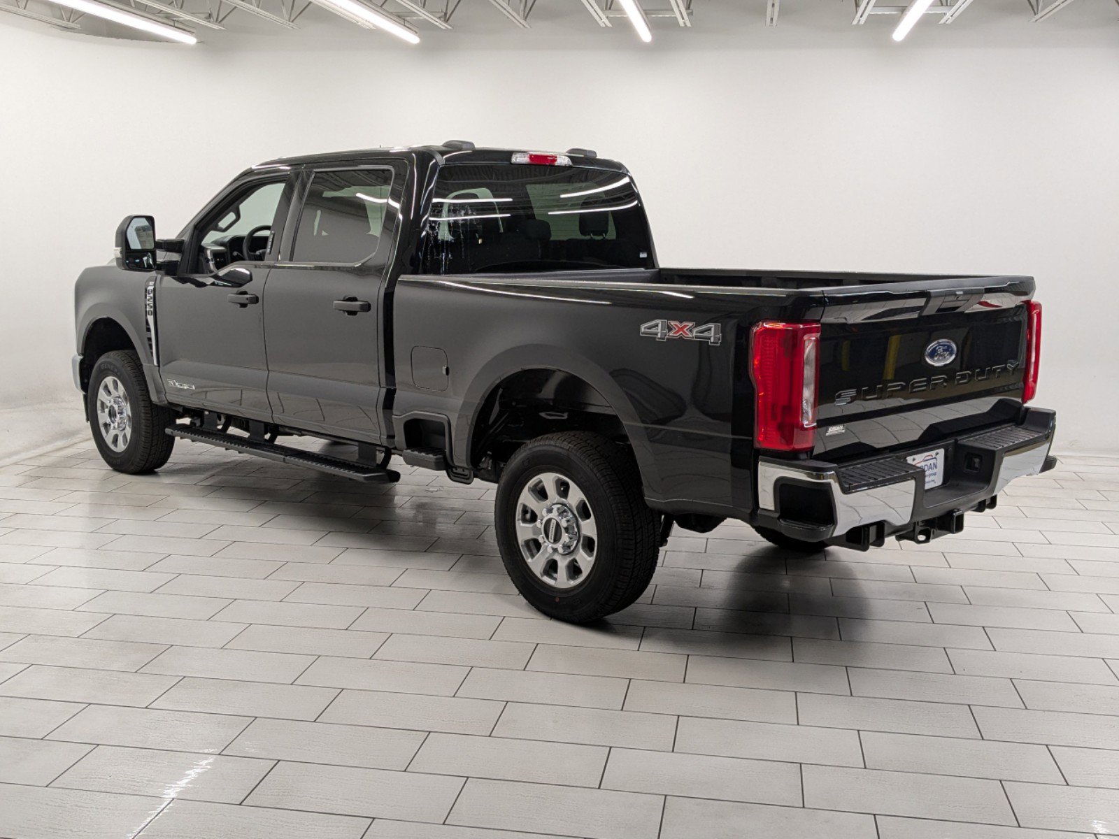 2024 Ford F-250 XL photo 4