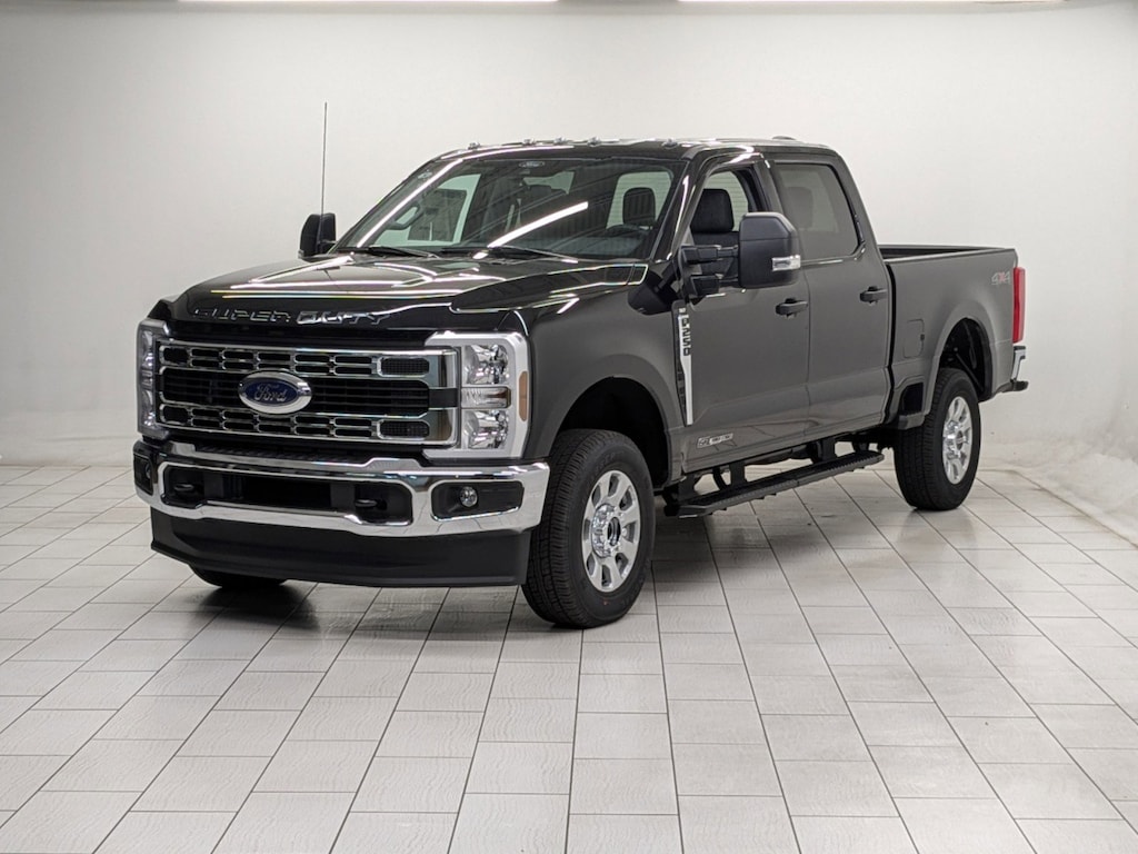 New 2024 Ford Super Duty F-250 SRW XL XL 4WD Crew Cab 6.75 Box