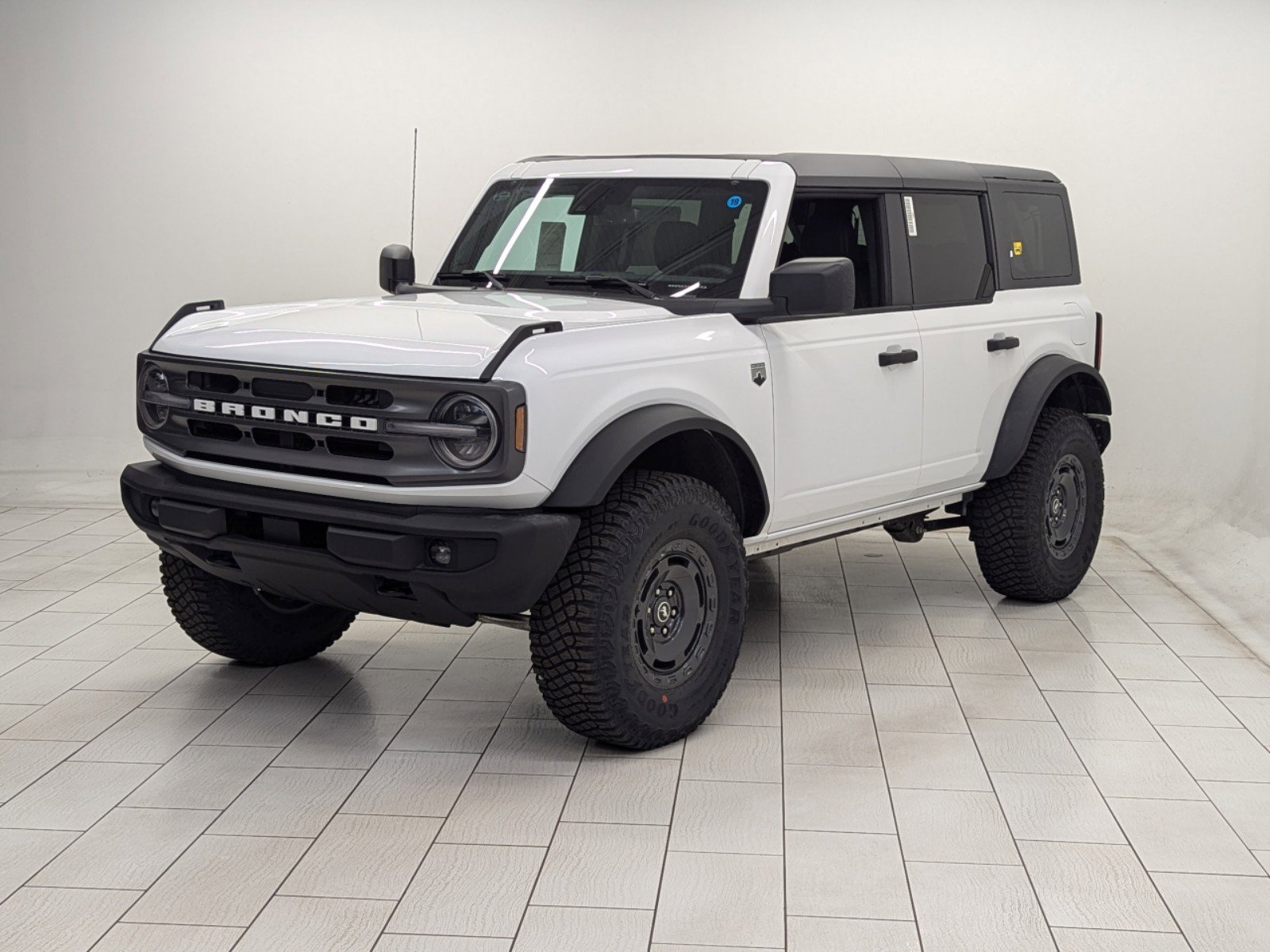 2024 Ford Bronco Big Bend photo 4