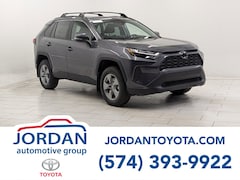 2025 Toyota RAV4 XLE XLE AWD